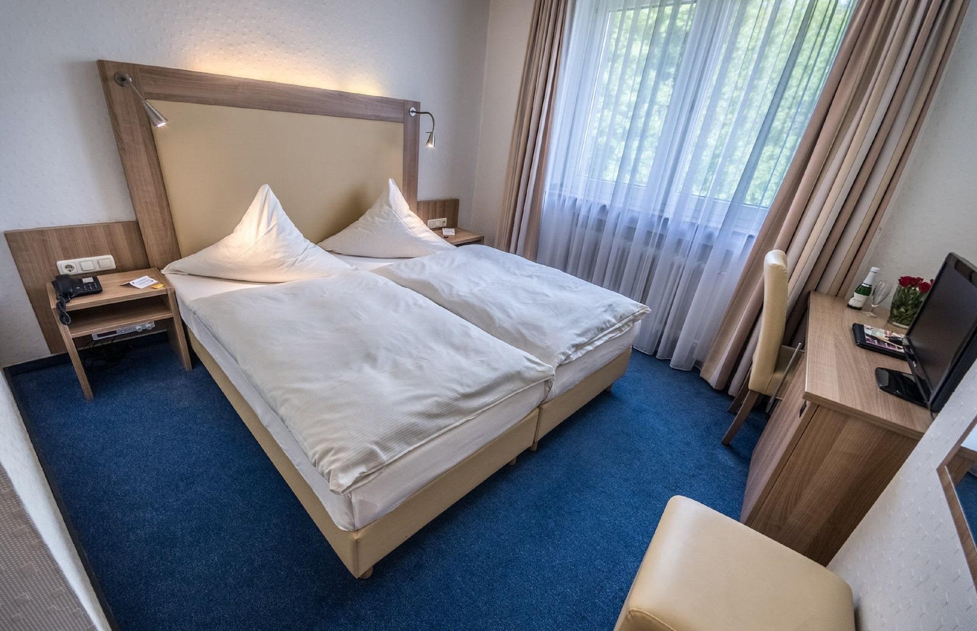 אאכן Hotel Lousberg מראה חיצוני תמונה