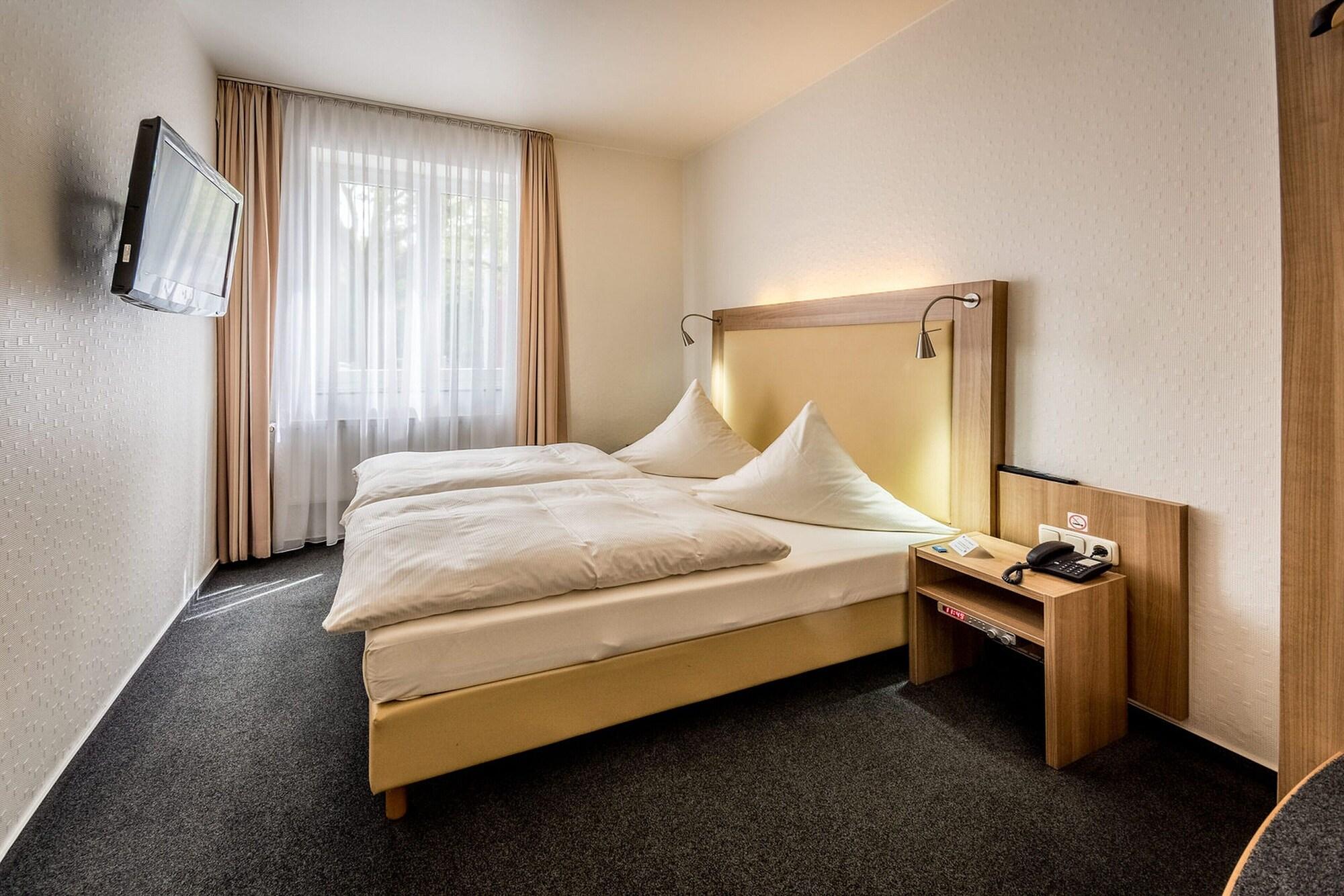 אאכן Hotel Lousberg מראה חיצוני תמונה