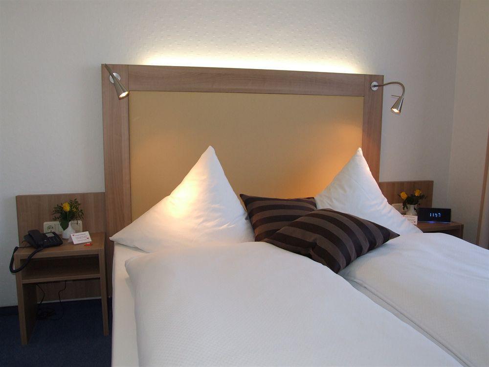 אאכן Hotel Lousberg מראה חיצוני תמונה